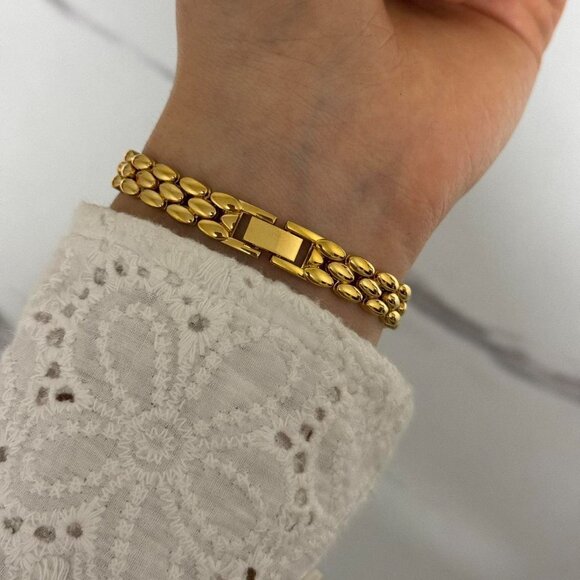 Sku:0281 gold mini watch flower ,vintage vibe +‎ in a gift box They fit any hand main image 4